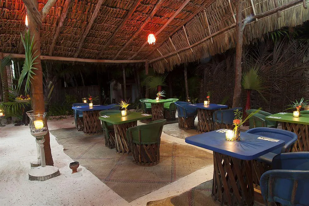 Mestizo Gallery Tulum 4*,